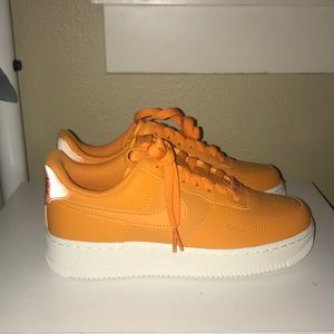 Nike Air Force 1 orange Size 6